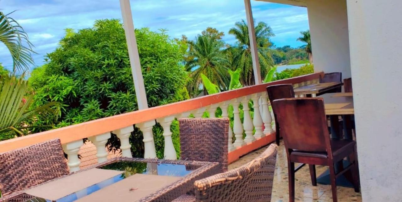 La Feve Beach Bed And Breakfast Hotel Entebbe Dış mekan fotoğraf
